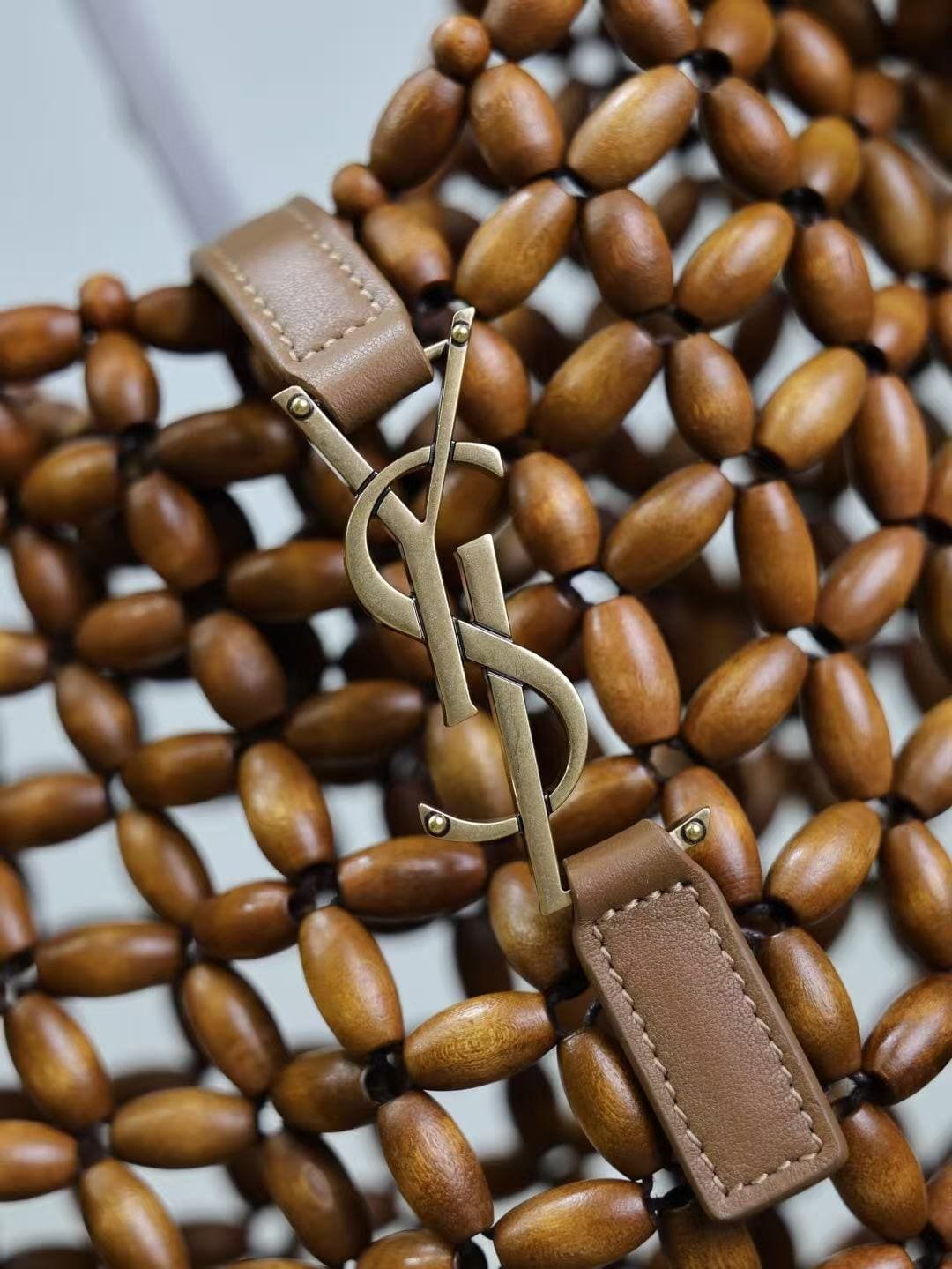 Sa1nt Lau*nt LE 5 À 7 large in wood beads